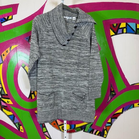 eight eight eight, Gray Cowl Neck Sweater. Size XL. In excellent condition! - Picture 1 of 7